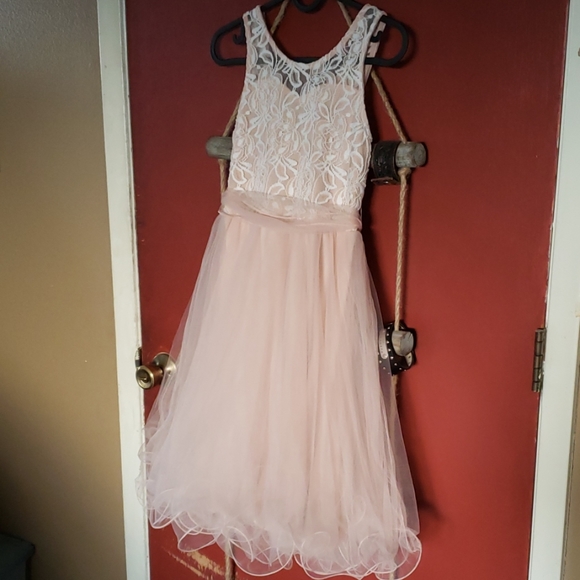 beautiful dresses for girls for wedding